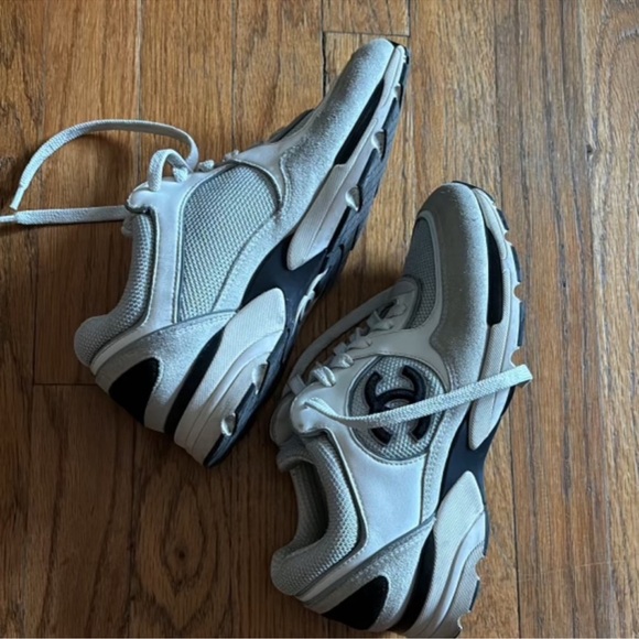 Chanel SNKRS available order was cancelled from last purchase!! - Picture 1 of 4